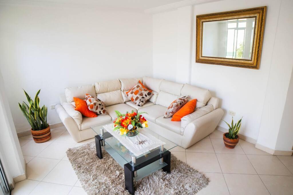 Hermoso Apto A 5 Minutos Del Centro Historico Apartment Cartagena Exterior photo